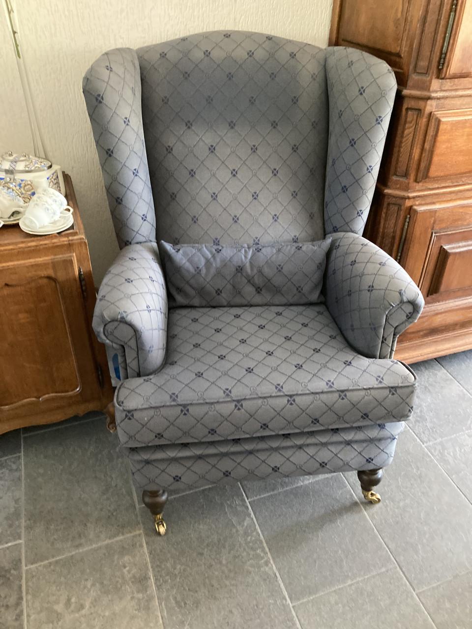 Engelse oorstoel