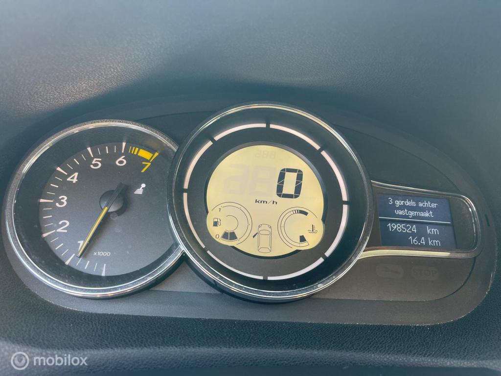 Renault Megane coupé 1.6 in prijs verlaagd