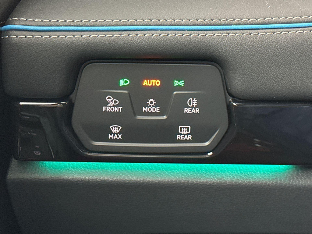 Volkswagen Id.7 pro business (1) 77 kwh accu, 210 kw / 286 pk lim