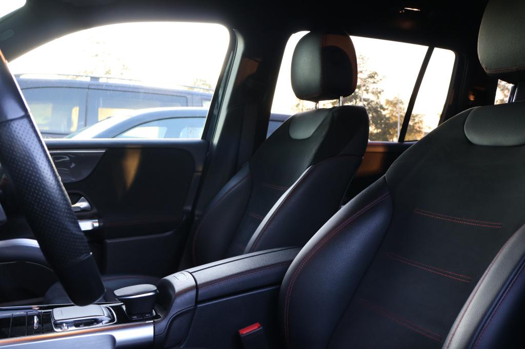 Mercedes-Benz Glb amg 35 4matic l 306 pk l mbux l camera l led l wegklapbar