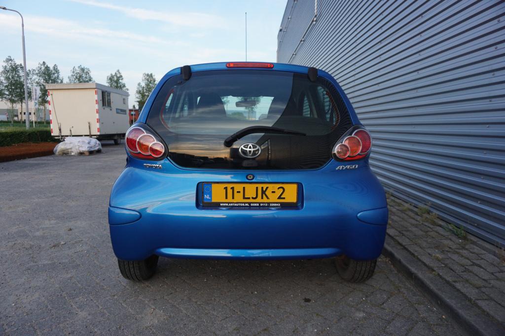 Toyota Aygo 1.0-12v access 1e eigenaar - airco / nap / nieuwe apk!