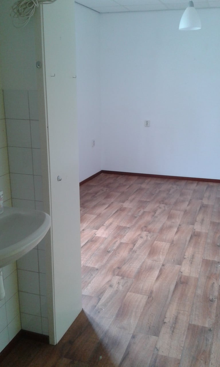Te huur grote studentenkamer in de binnenstad van Vlissingen.