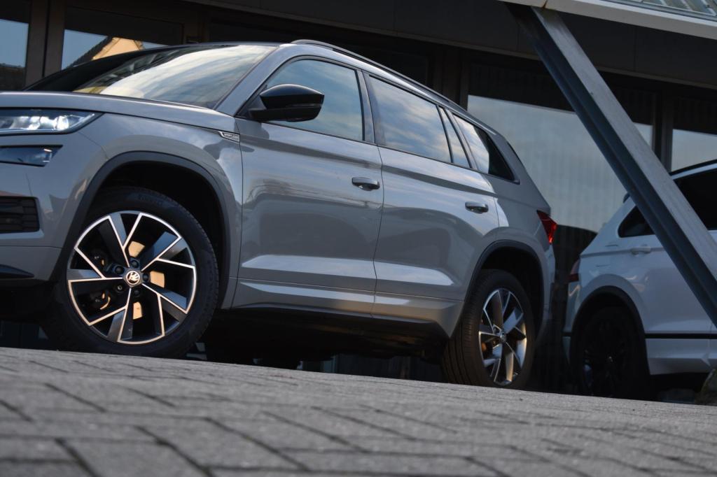 Skoda Kodiaq 1.5 tsi sportline 7p. | mj21 | camera | virtual | nap | stuur 