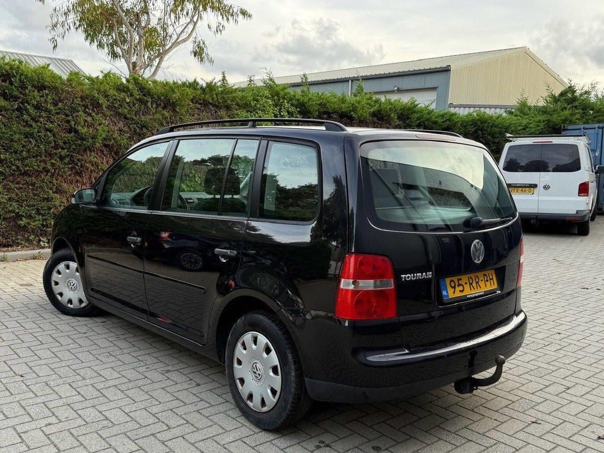 Volkswagen Touran 1.6 Business Airco/Cruise