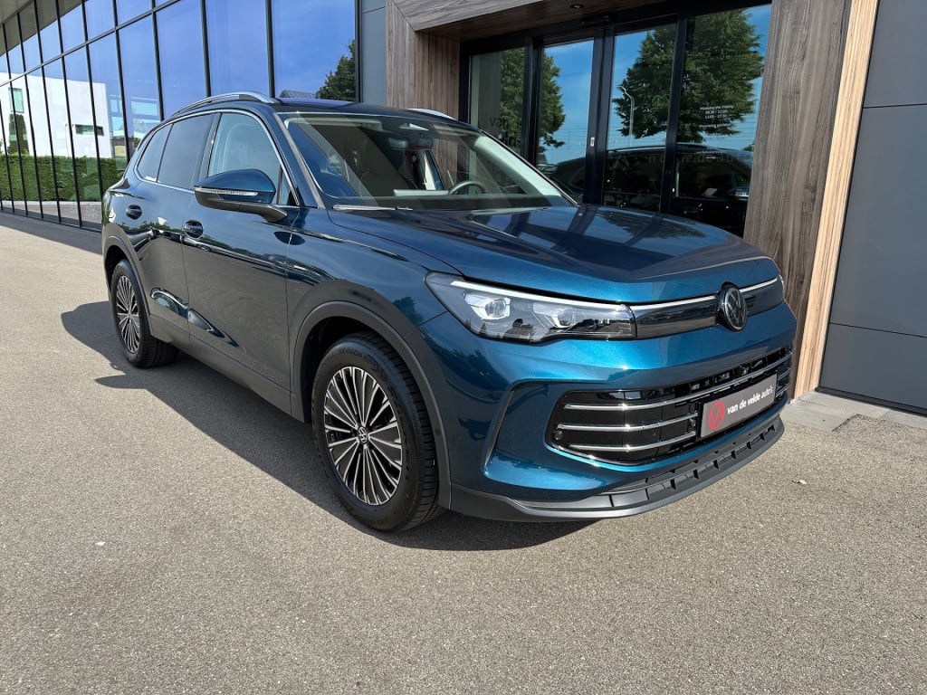 Volkswagen Tiguan 1.5 etsi 150pk dsg elegance | 360 camera | trekhaak | dod
