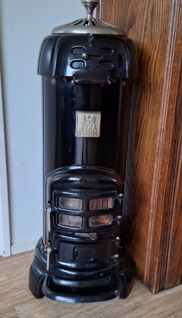 Kachel    Gereserveerd.