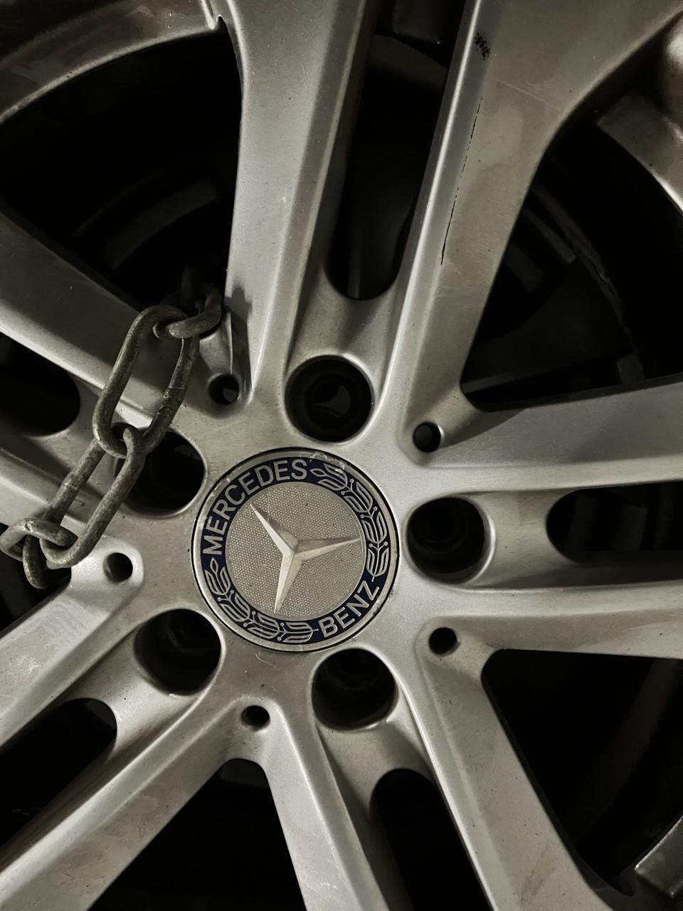 Te Koop Originele Mercedes-Benz Winterwielen