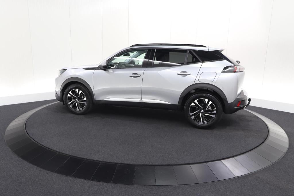 Peugeot 2008 puretech 130 pk allure pack | trekhaak | camera | adaptieve cr