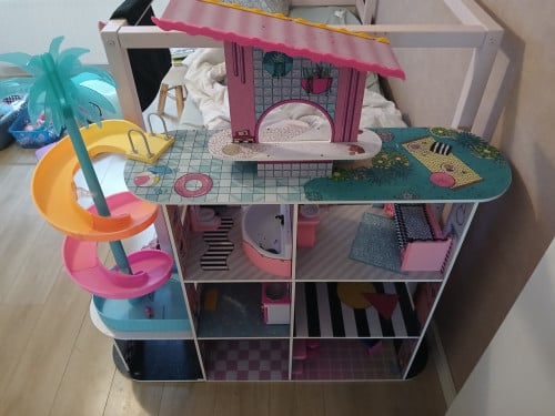 LOL Poppenhuis incl accessoires, auto, camper en poppen