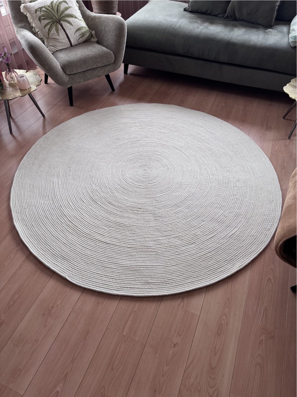 Vloerkleed wit rond 180 cm wol (zo goed als) nieuw