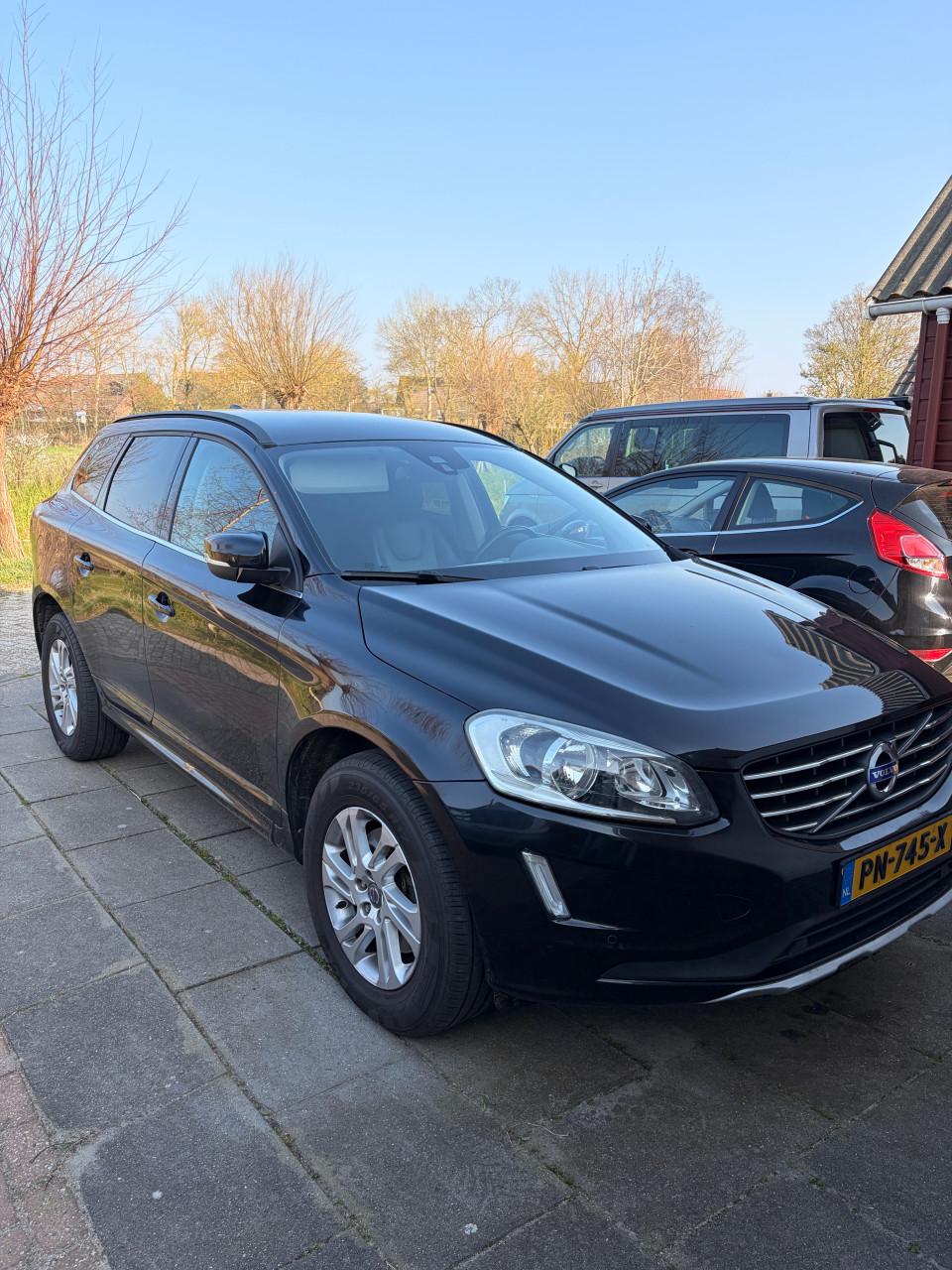 Mooie Volvo D3 uit 2014