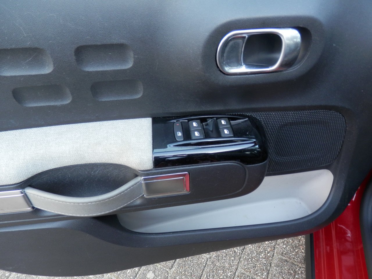 Auto Garant Biedt Aan: Citroen C3 1.2 Pure Tech Feel