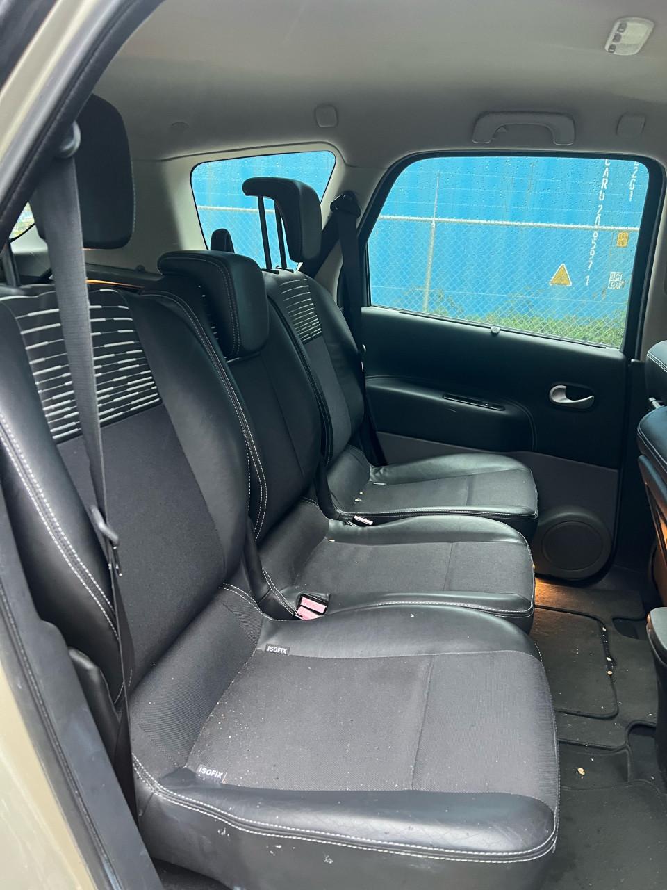 Renault Grand Scenic 2.0-16V Tech Line