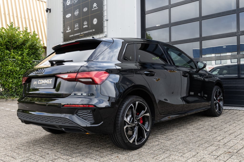 Audi A3 sportback 45 tfsi e s line ✅acc✅apple/android✅18 inch