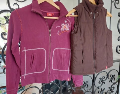 Meisjes Esorit bodywarmer & vest mt 164 weg =weg !!