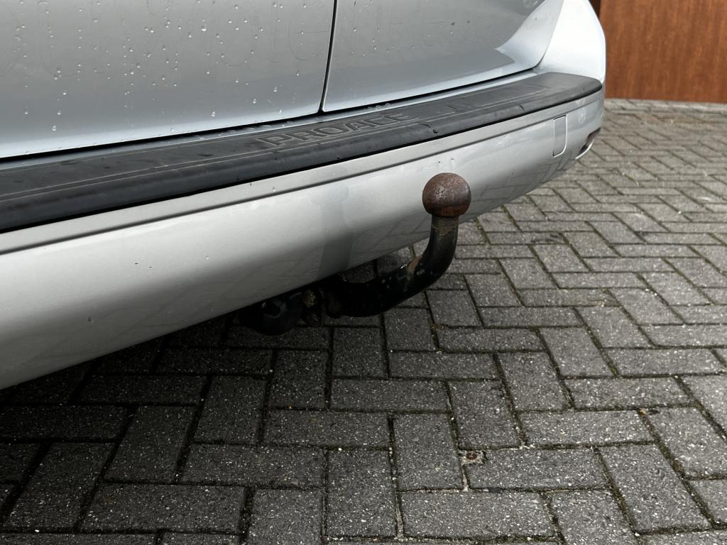 Toyota Proace worker 2.0 d-4d professional | ex btw | carplay | trekhaak | 