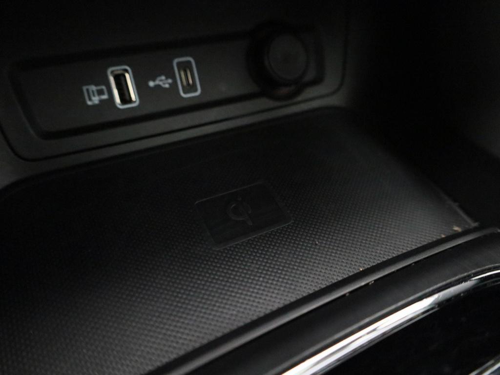 MG Zs Ev standard range luxury 50 kwh