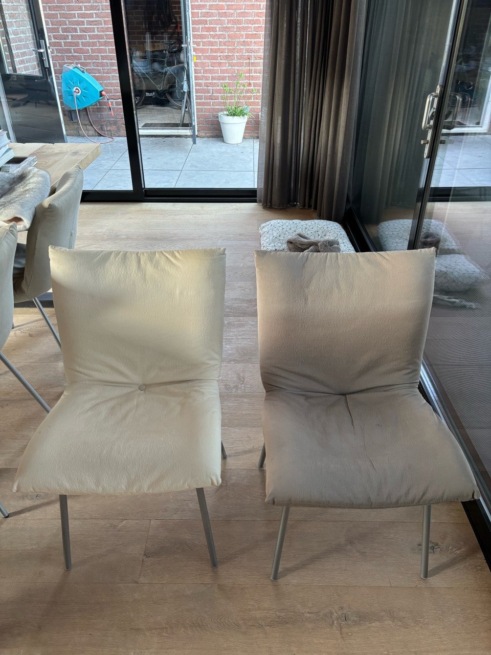 Ligne Roset Calin eetkamerstoelen