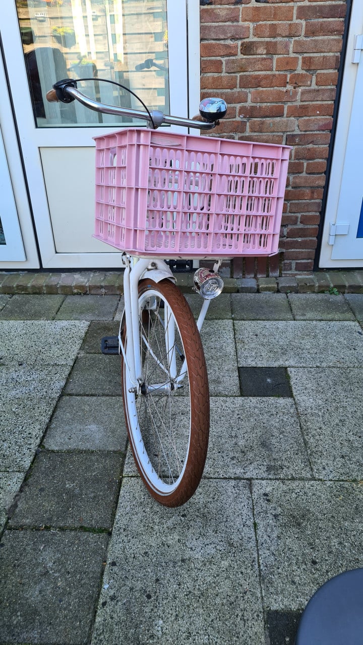 Mooi meisjes fiets Cortina U4 met 3 versnellingen- 26 inch
