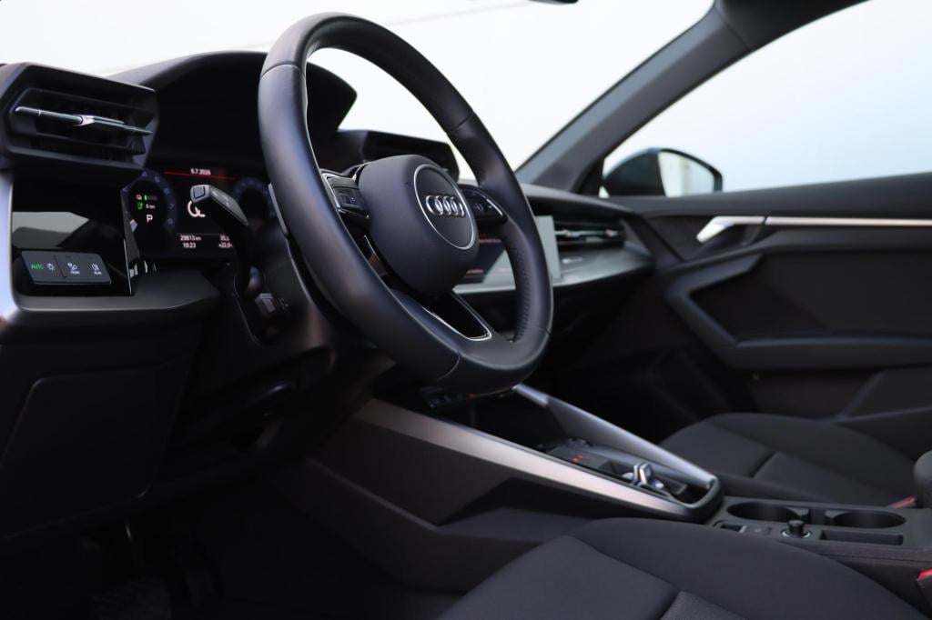 Audi A3 sportback 40 tfsi e advanced edition 204pk s-tronic | soh 93% |