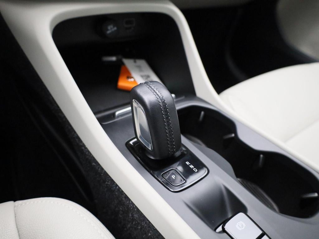 Volvo XC40 t5 recharge bussines pro | automaat | apple carplay / android au