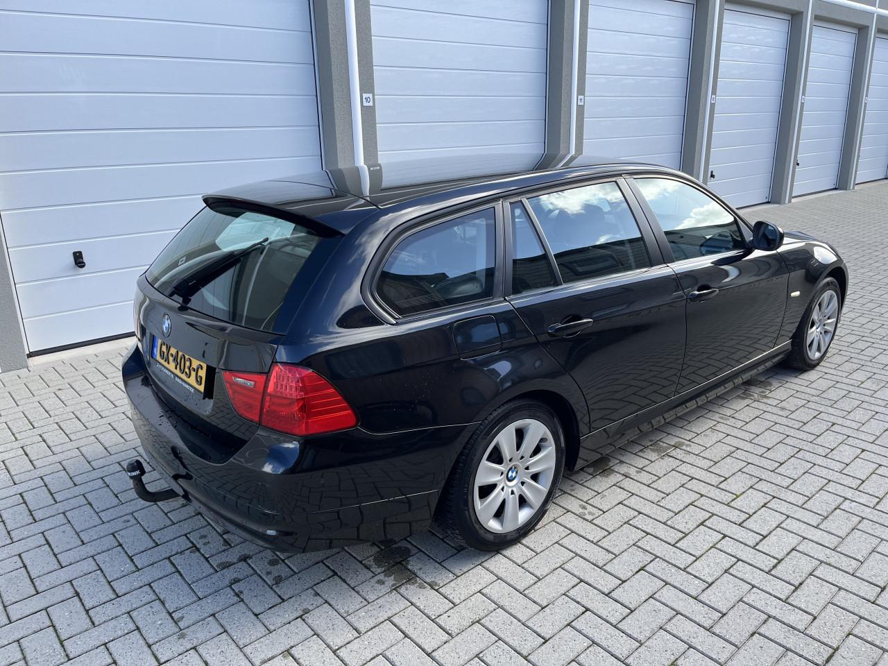 BMW 318i touring youngtimer / btw auto