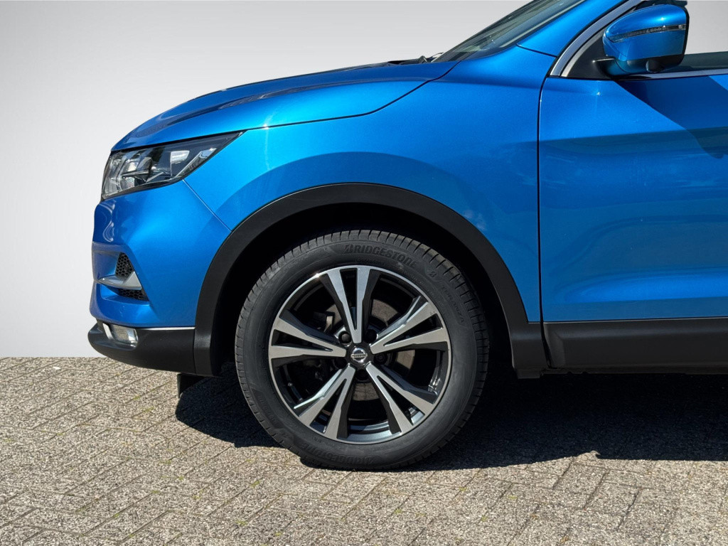 Nissan Qashqai 1.2 n-connecta design pack | panoramadak | navigatie | 360° 