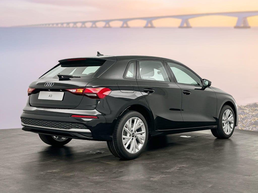 Audi A3 sportback pro line 30 tfsi 85 kw / 116 pk sportback 7 versn.