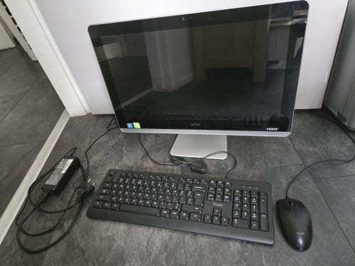 Desktop All-in-one Acer Aspire ZC-700 Incl. Trust toetsenbord en muis