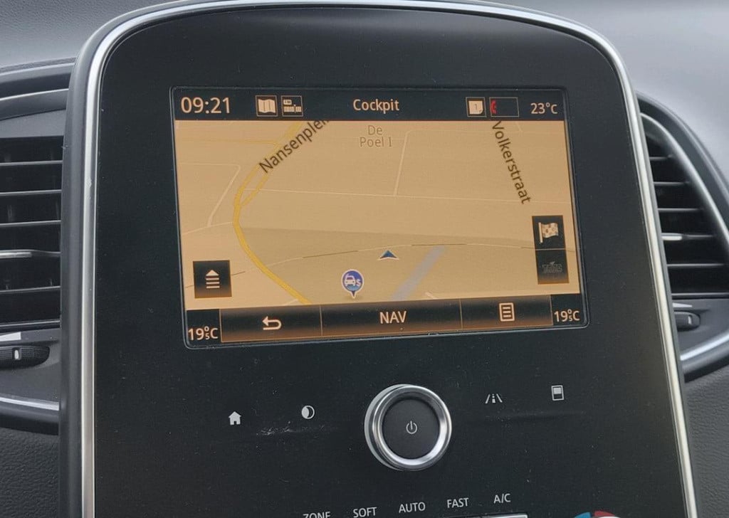 Renault Scenic 1.3 tce 140 intens elektrisch inklapbare trekhaak