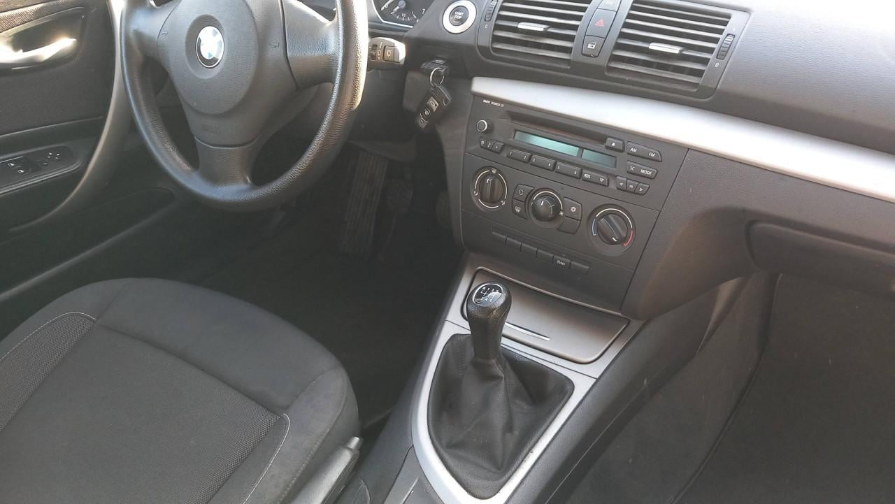 Bmw 1-SERIE 116i Corporate 3deurs bj:2009 airco lm-velgen apk 2027 !!!