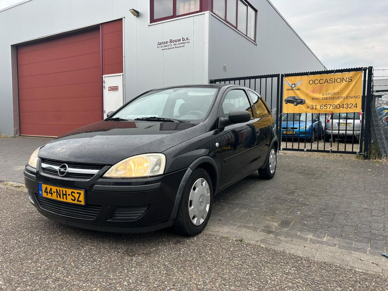 Opel Corsa 1.2-16V Essentia | IJskoude Airco | Lange APK