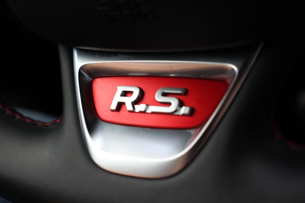 Renault Megane 1.8 tce 280 rs - alcantara - carplay - kw var3 - oz legera -