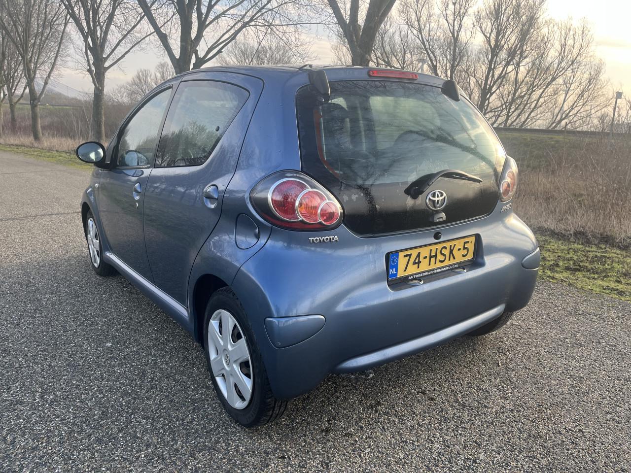 Aygo 1.0 2009 benzine AIRCO NL AUTO NAP