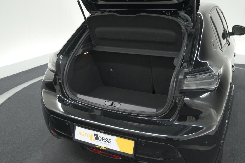 Peugeot 208 1.2 hybrid 145 e-dcs6 gt | alcantara pakket | camera | apple ca