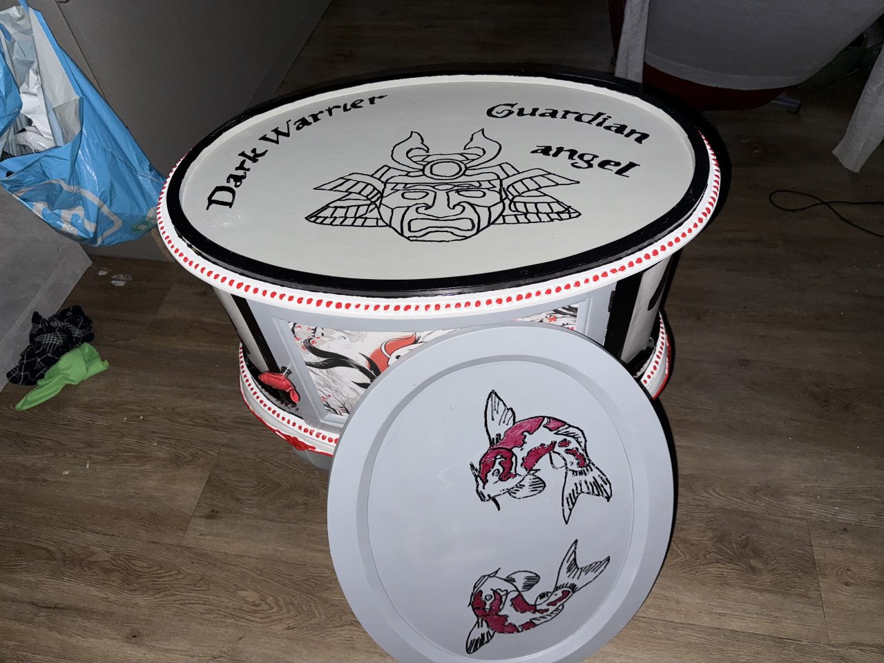 Bijzettafel thema; KoiKarpers
