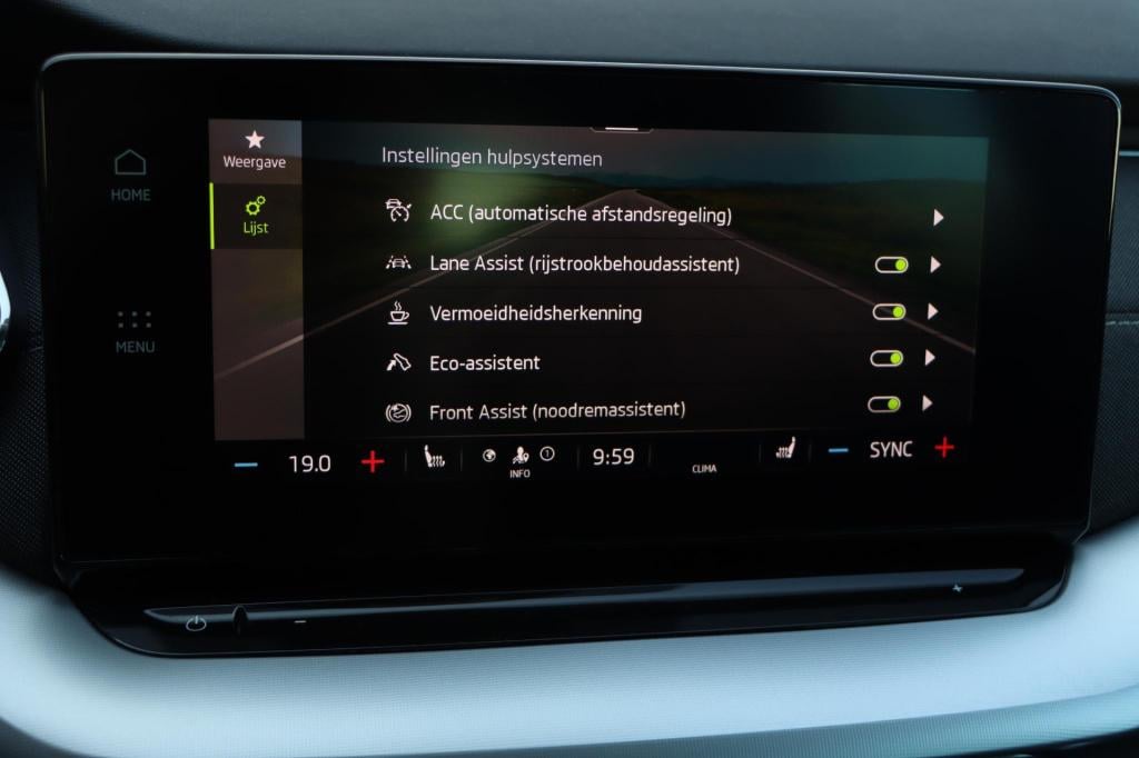 Skoda Octavia combi 1.5 tsi first edition 150pk