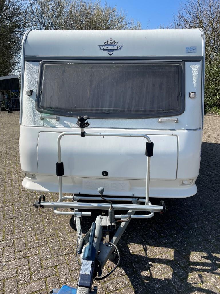 Hobby de Luxe 450 met mover