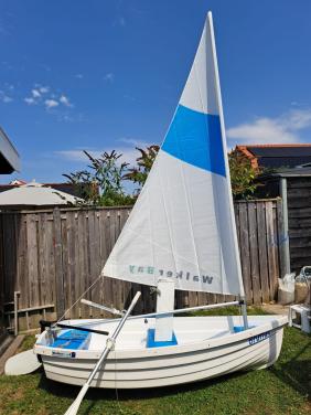Walker bay 8 zeil bootje