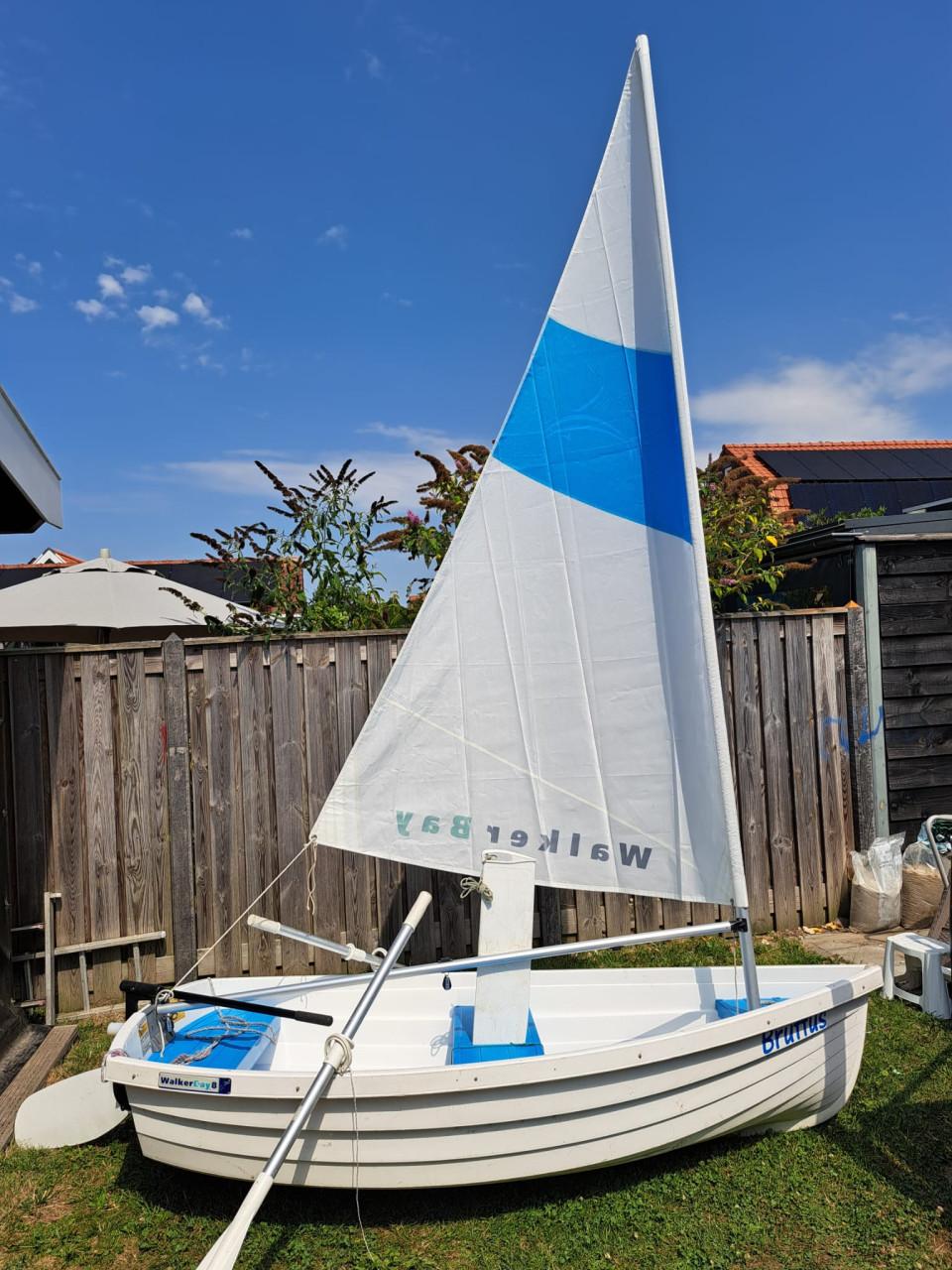 Walker bay 8 zeil bootje