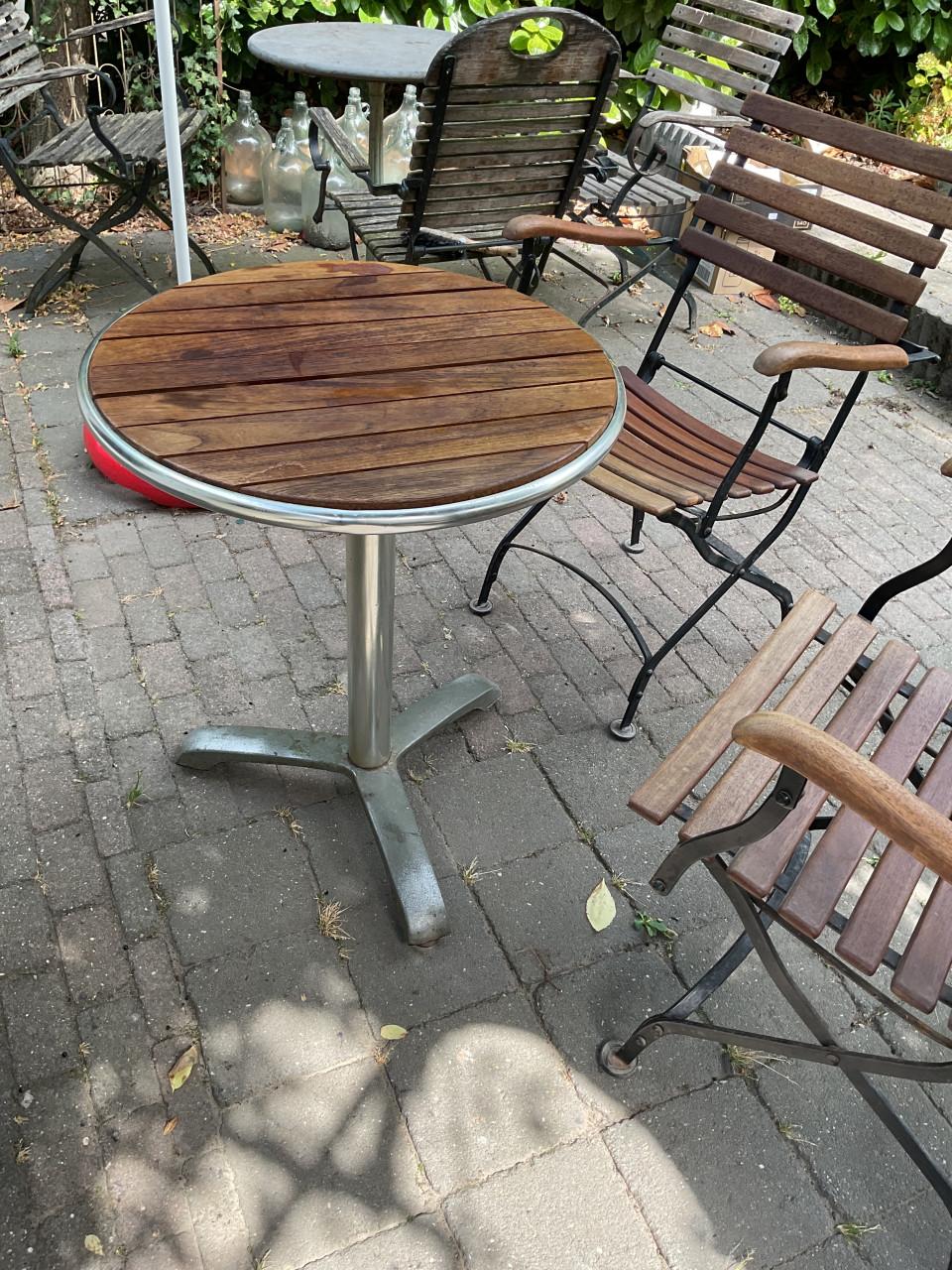 Bistro set