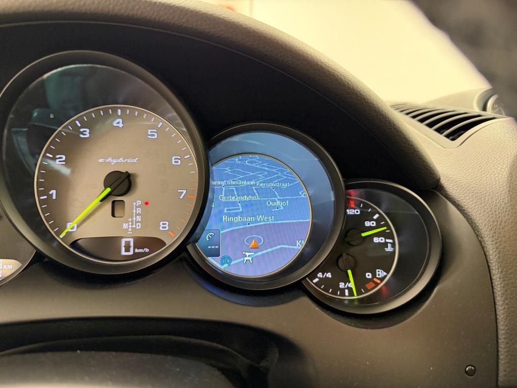 Porsche Cayenne 3.0 s e-hybrid platinum edition | dealer ond. | org. nl | t