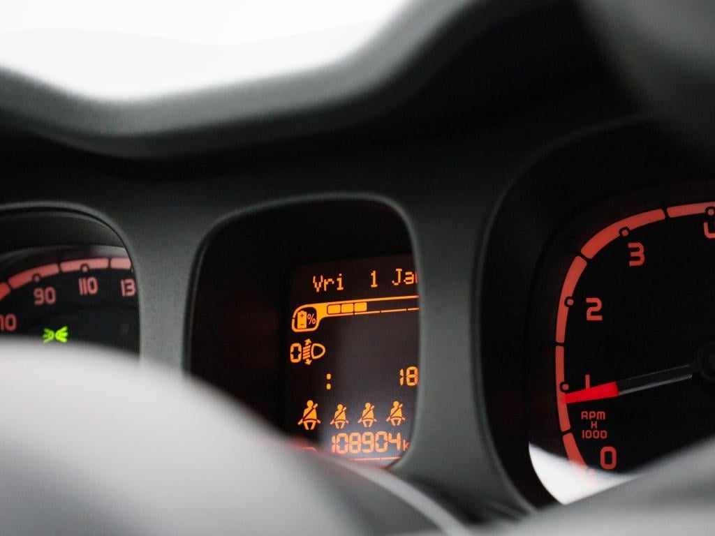 Fiat Panda 1.0 hybrid city life | bluetooth | apple carplay / android auto 