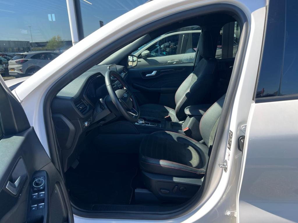 Ford Kuga 2.5 phev e-cvt 225pk st-line x , trekhaak , winterpack , adaptive