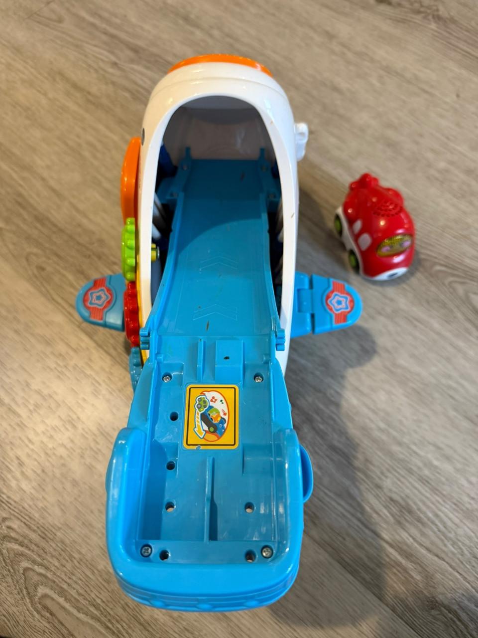 VTech 2-in-1 Vrachtvliegtuig met auto