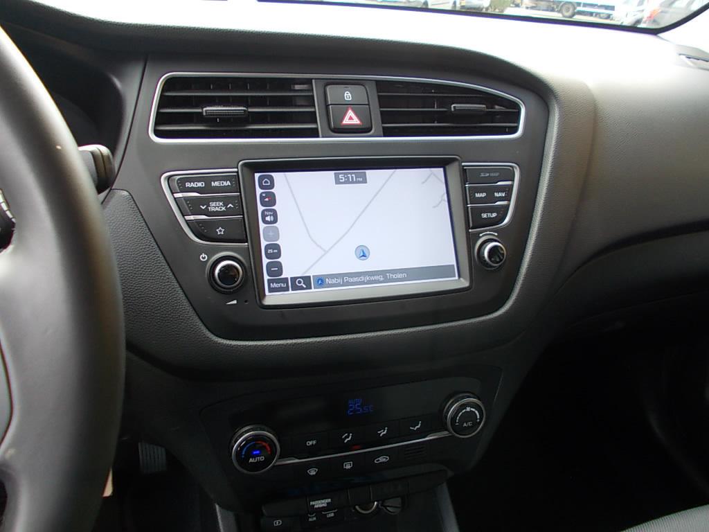 Hyundai I 20 1.0 t-gdi 101pk, airco, cam., navi, cr.contr.