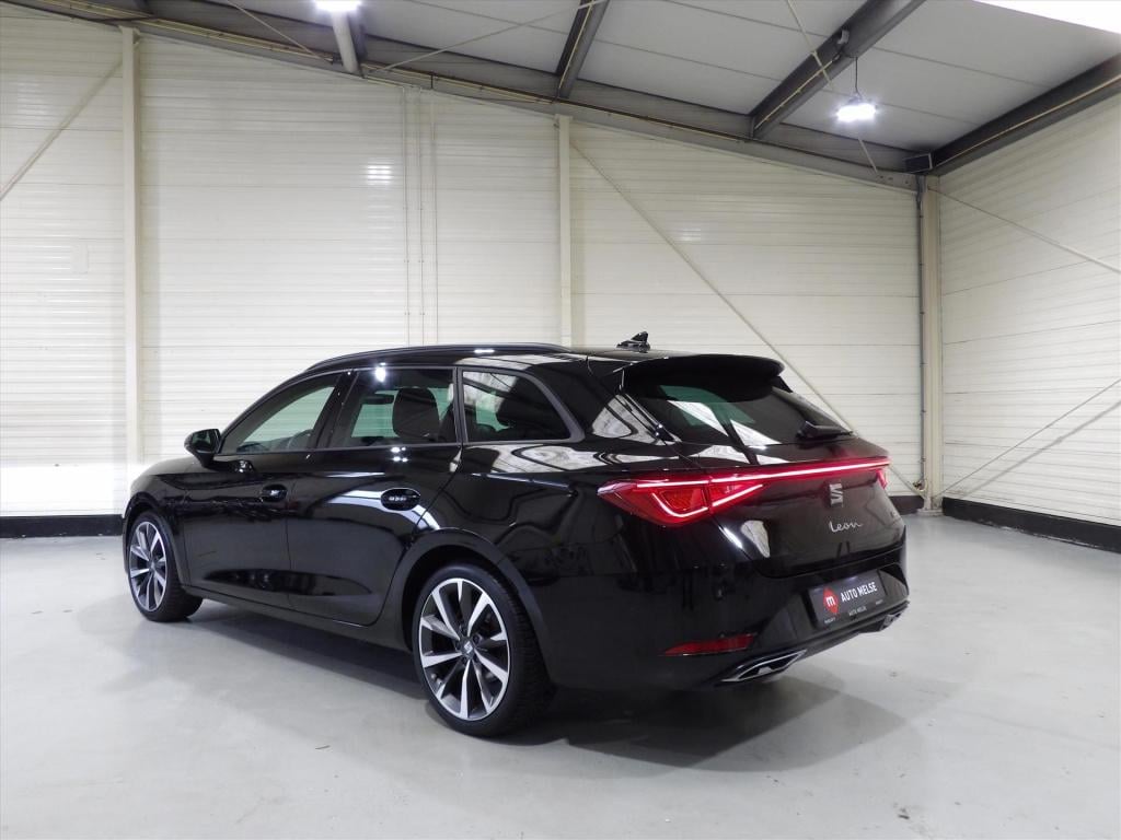 Seat Leon sportstourer 1.5 tsi 150pk fr business intense