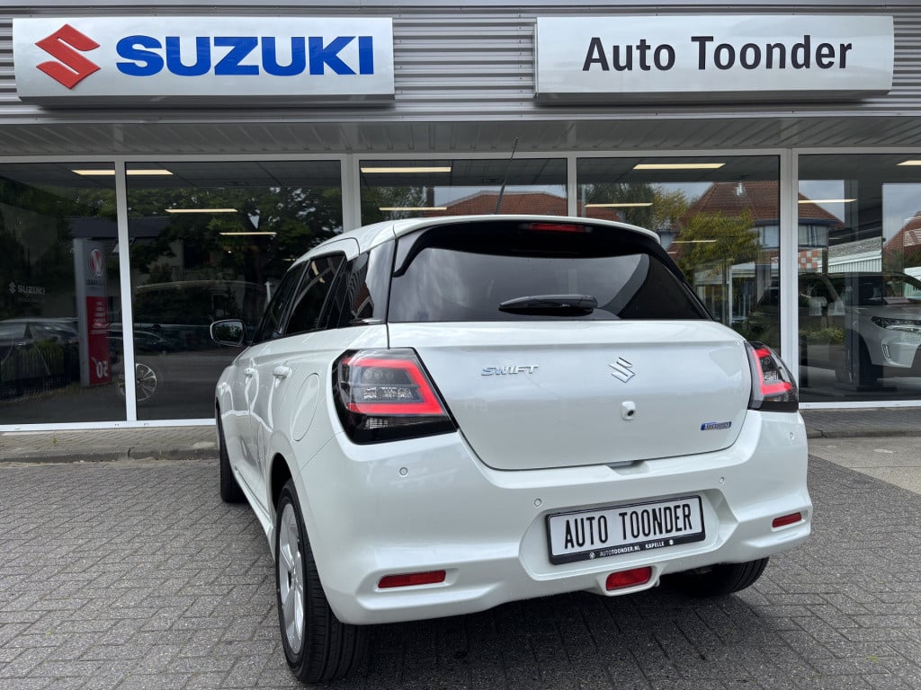 Suzuki Swift automaat 1.2 select smart hybrid