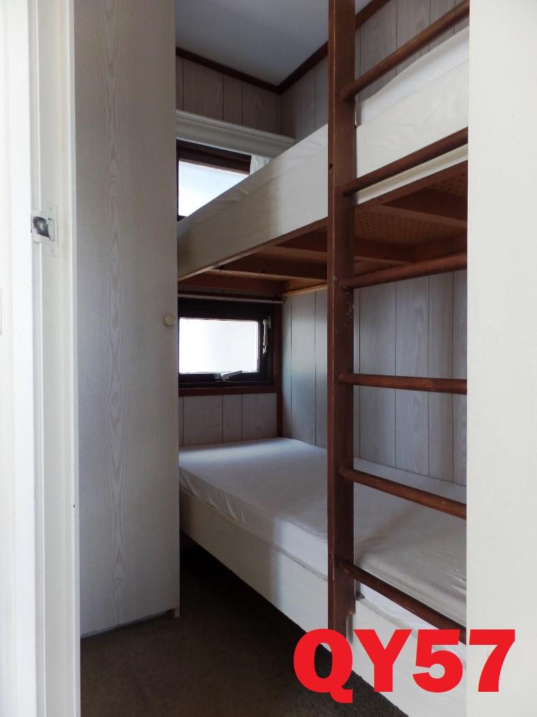 Betaalbaar chalet met kunststof buitenzijde en dubbel glas tot 6 personen