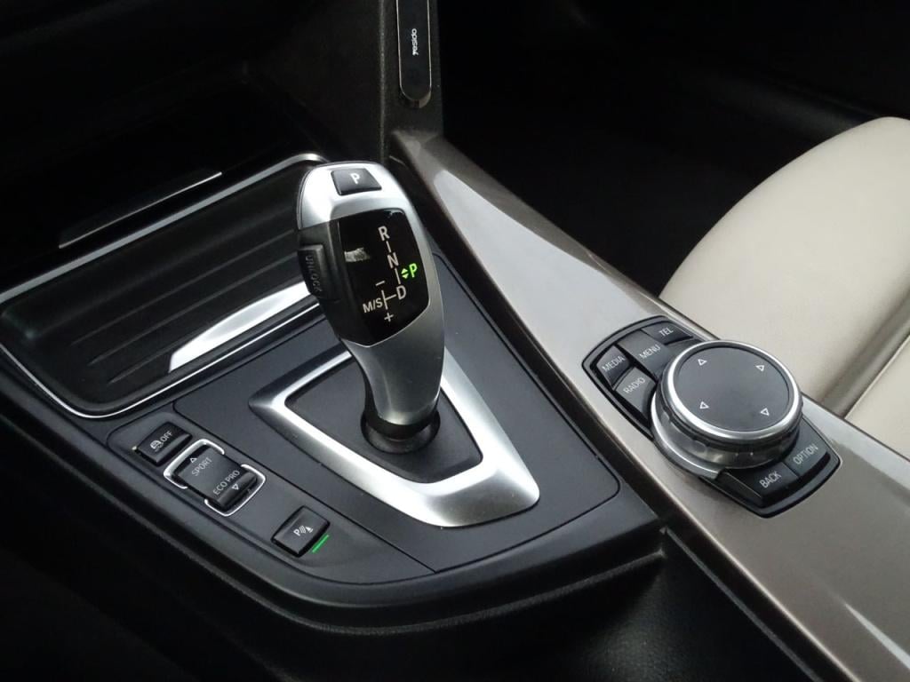 BMW 4 Serie gran coupé 420i xdrive high executive | leder | pano | memory